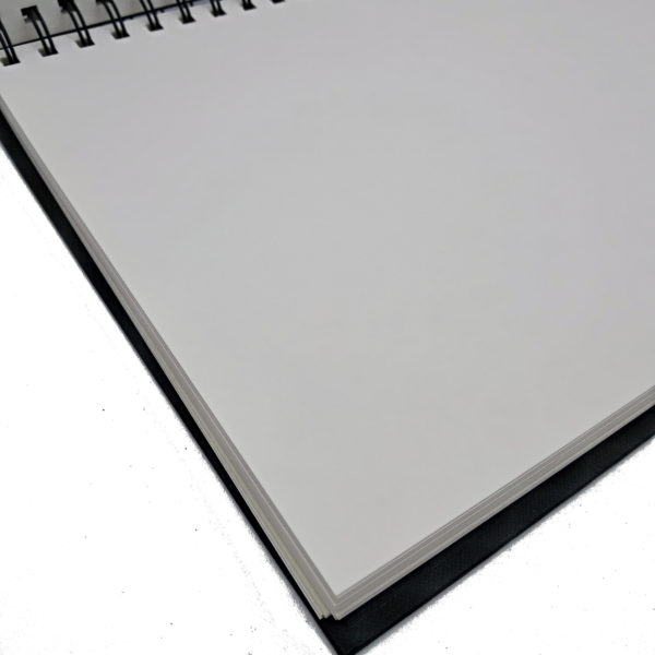 Sketchbook D&S  gr./mq 140 -  Bianco naturale, acid free, 160 pagine, spiralato - Hahnemuhle - immagine 2